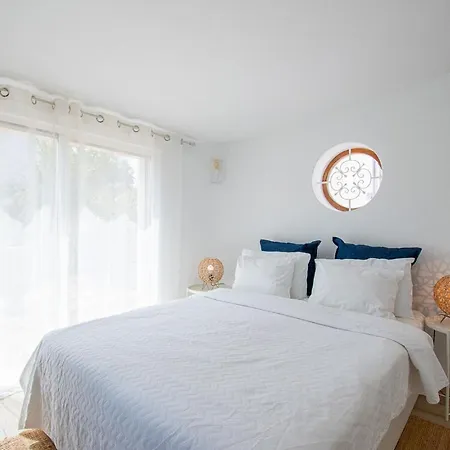 Villa 67 Adm - 3 Bed Walking Distance To