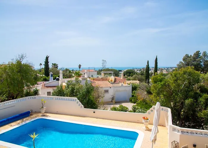 Villa 67 Adm - 3 Bed Walking Distance To *