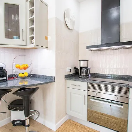 Villa 67 Adm - 3 Bed Walking Distance To *