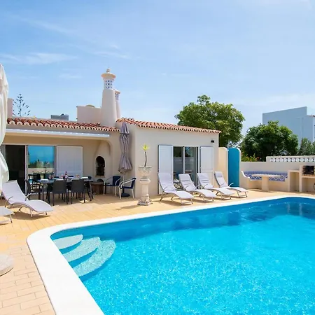 Villa 67 Adm - 3 Bed Walking Distance To